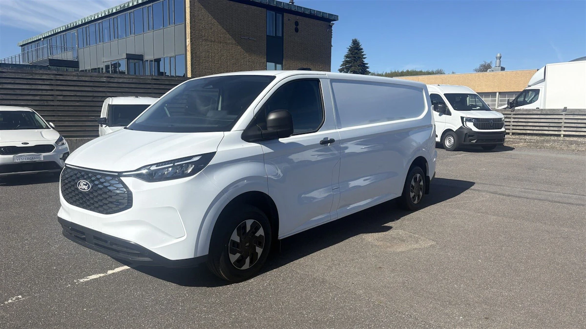 Ford E-Transit Custom 320 L1H1 EL Trend 218HK Van Aut.