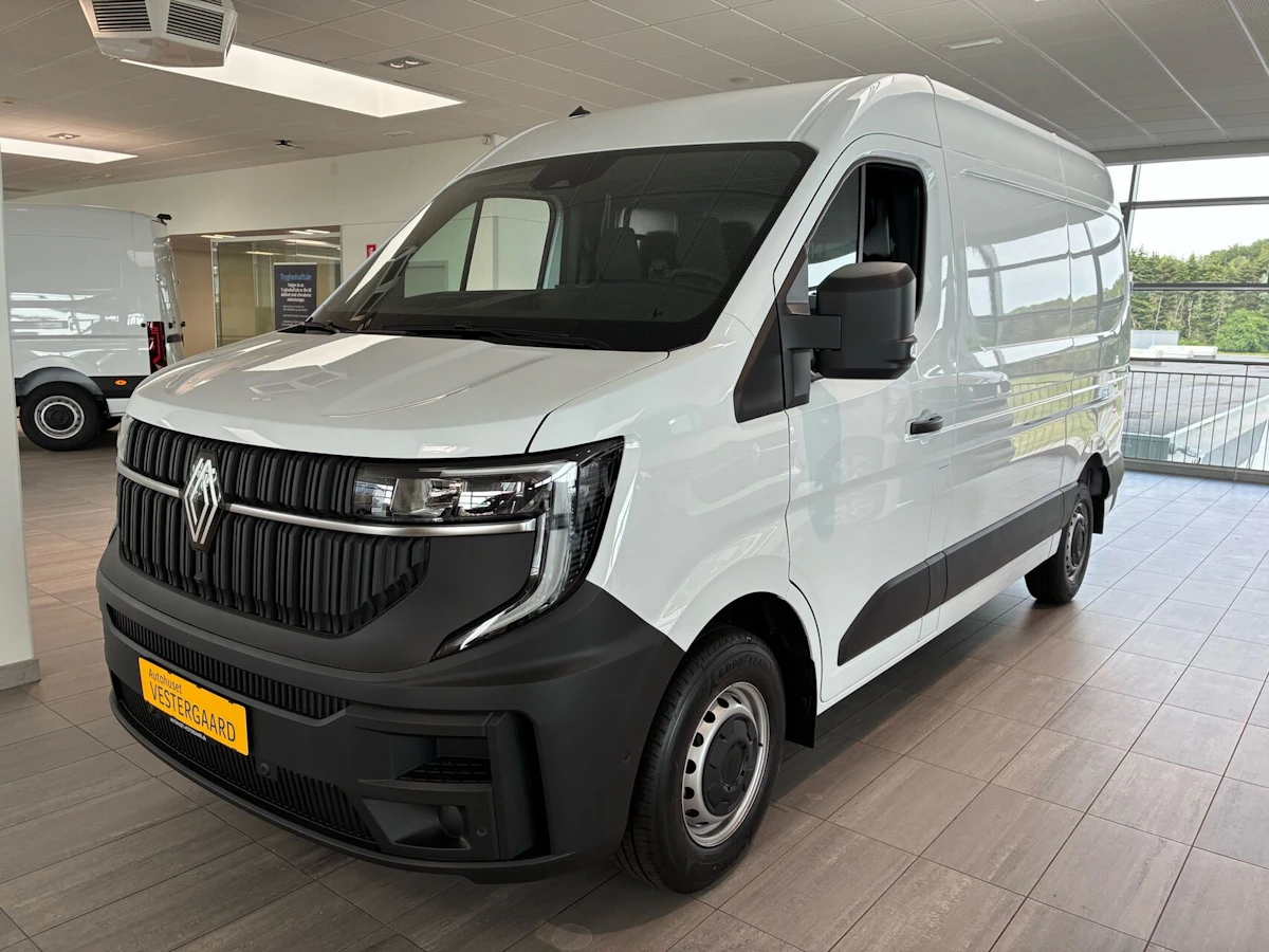 Renault Master T35 L2H2 EL 140HK Van Aut.