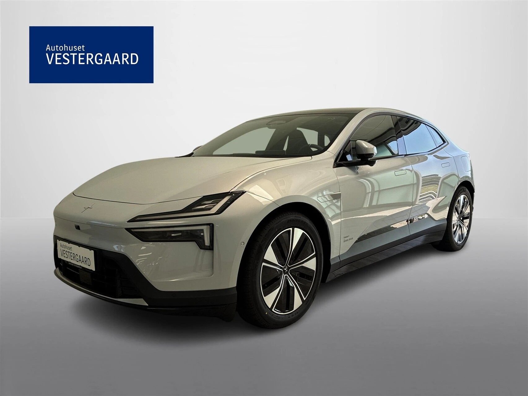Polestar4EL LRSM Prime 272HK 5d Aut.2026El620 km (WLTP)100 kmBilen står i VejlePris439.900